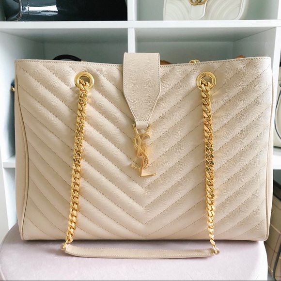 Yves Saint Laurent Handbags - *SOLD* YSL Classic Monogram Shopper ✨ LIKE-NEW